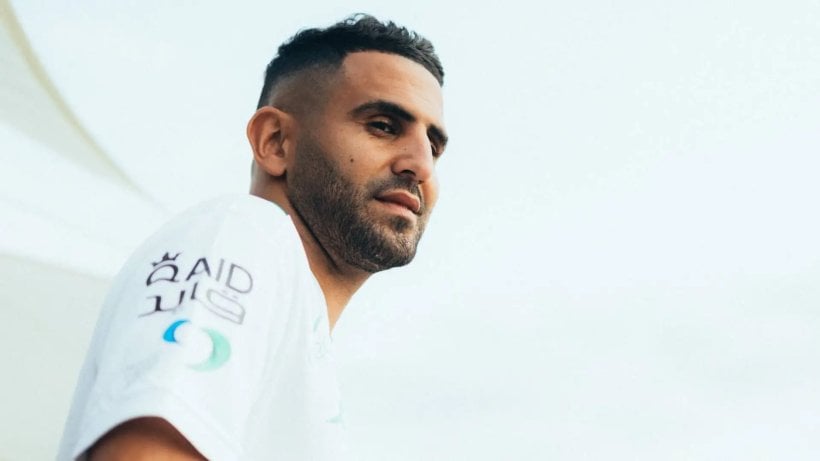 موعد وصول رياض محرز إلى قطر